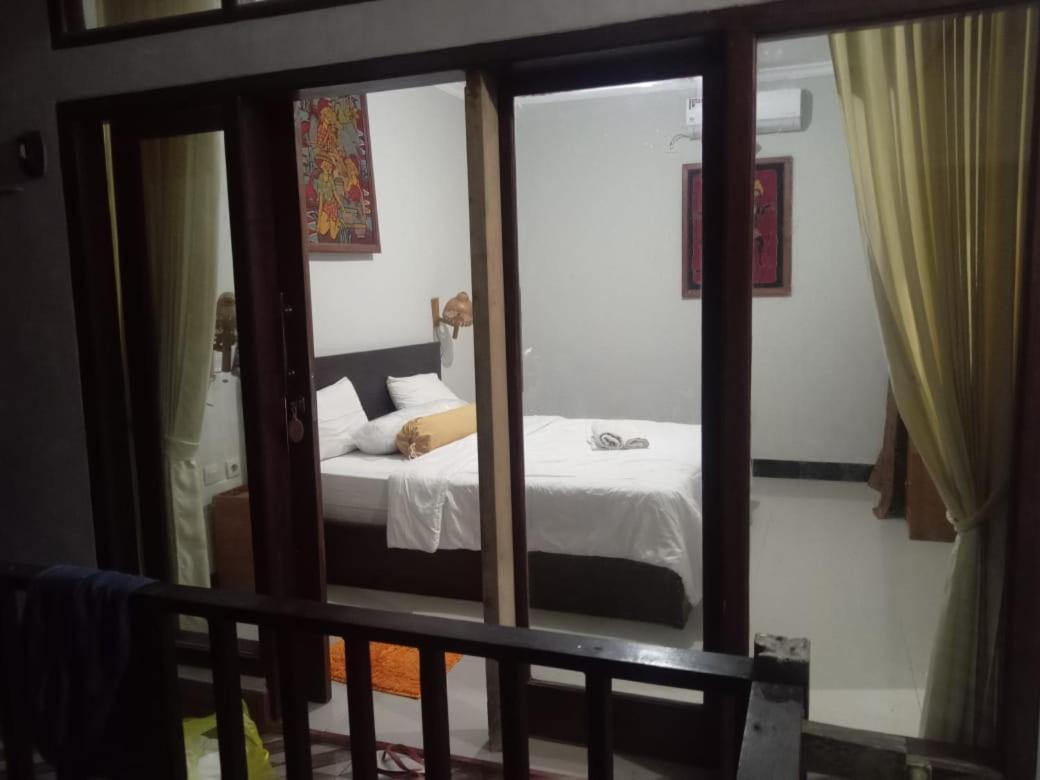 Kri Homestay Kuta  Екстериор снимка