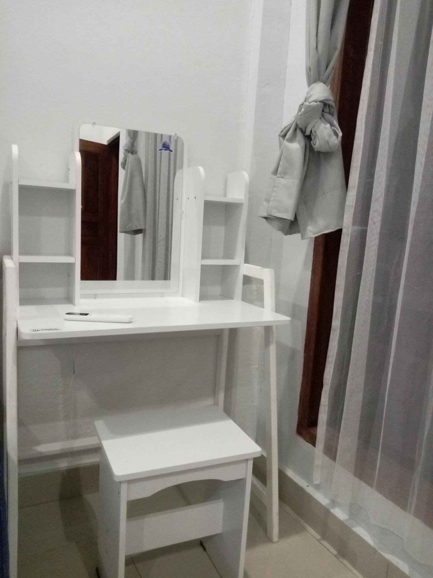 Kri Homestay Kuta  Екстериор снимка
