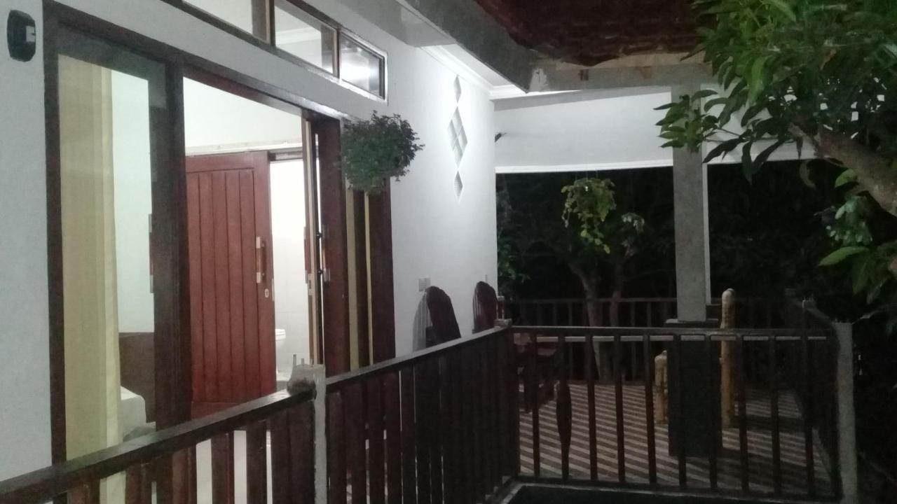 Kri Homestay Kuta  Екстериор снимка